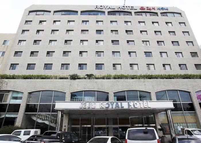 Resort: Jeju Royal Hotel